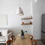 Kimolia Apartamento *
