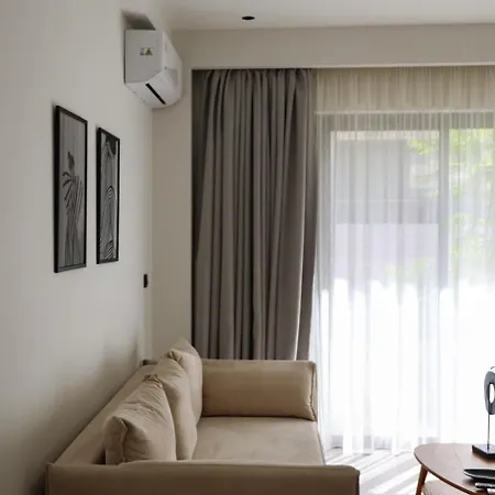 Kimolia Apartment